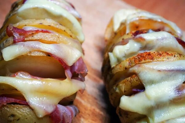 Patate hasselback al barbecue - Patate hasselback al barbecue