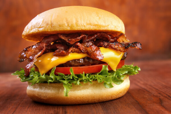 Rib Eye Bacon Burger - Rib Eye Bacon Burger