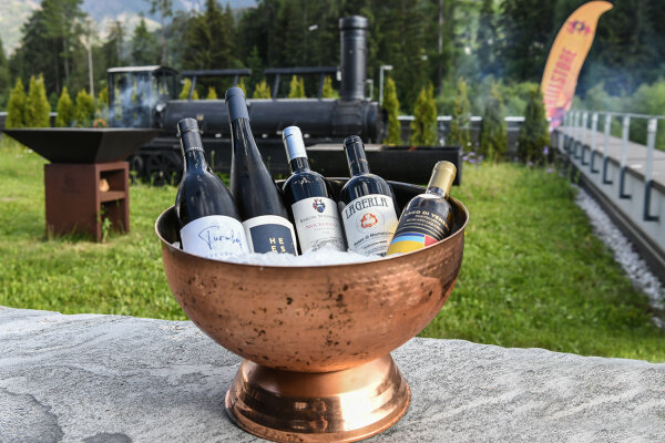 BBQ Workshop #Wine on Fire 2024# im Grillstore Toblach - 5 Gänge, 5 Weine und ein begeistertes Publikum.