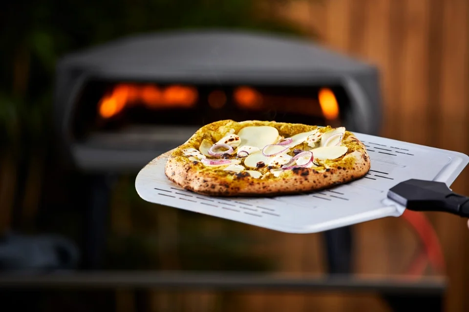 PIZZEN IN WENIGER ALS 1 MINUTE FERTIG