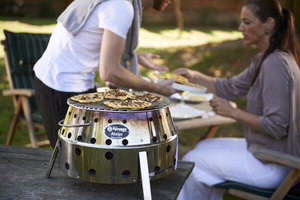 PETROMAX Atago Multifunktionaler Holzkohlegrill