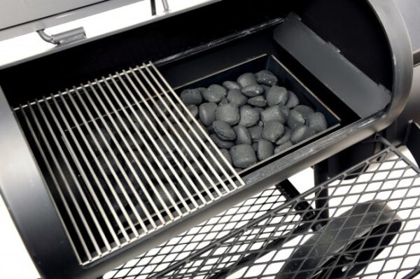 Joes BBQ Smoker 16"Reverse Flow"