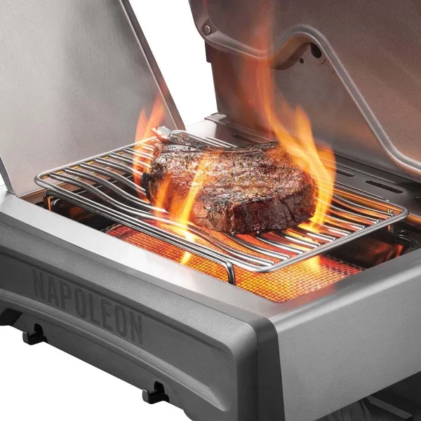 Napoleon Gasgrill Rogue Pro-S 525 schwarz mit Heckbrenner und SIZZLE ZONE
