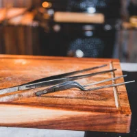 YAKINIKU Tweezer dritto