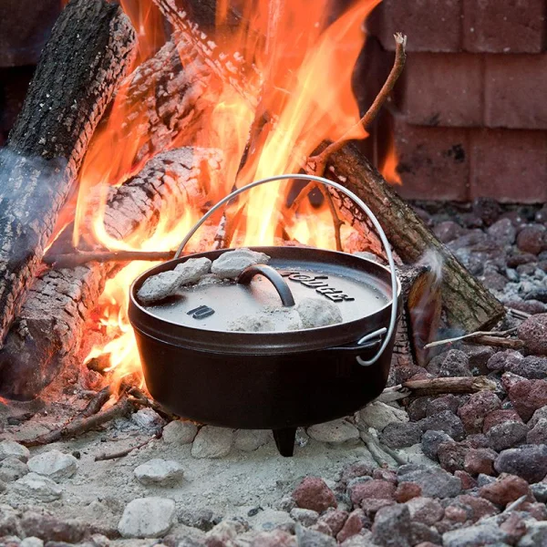 Lodge Deep Camp Dutch Oven